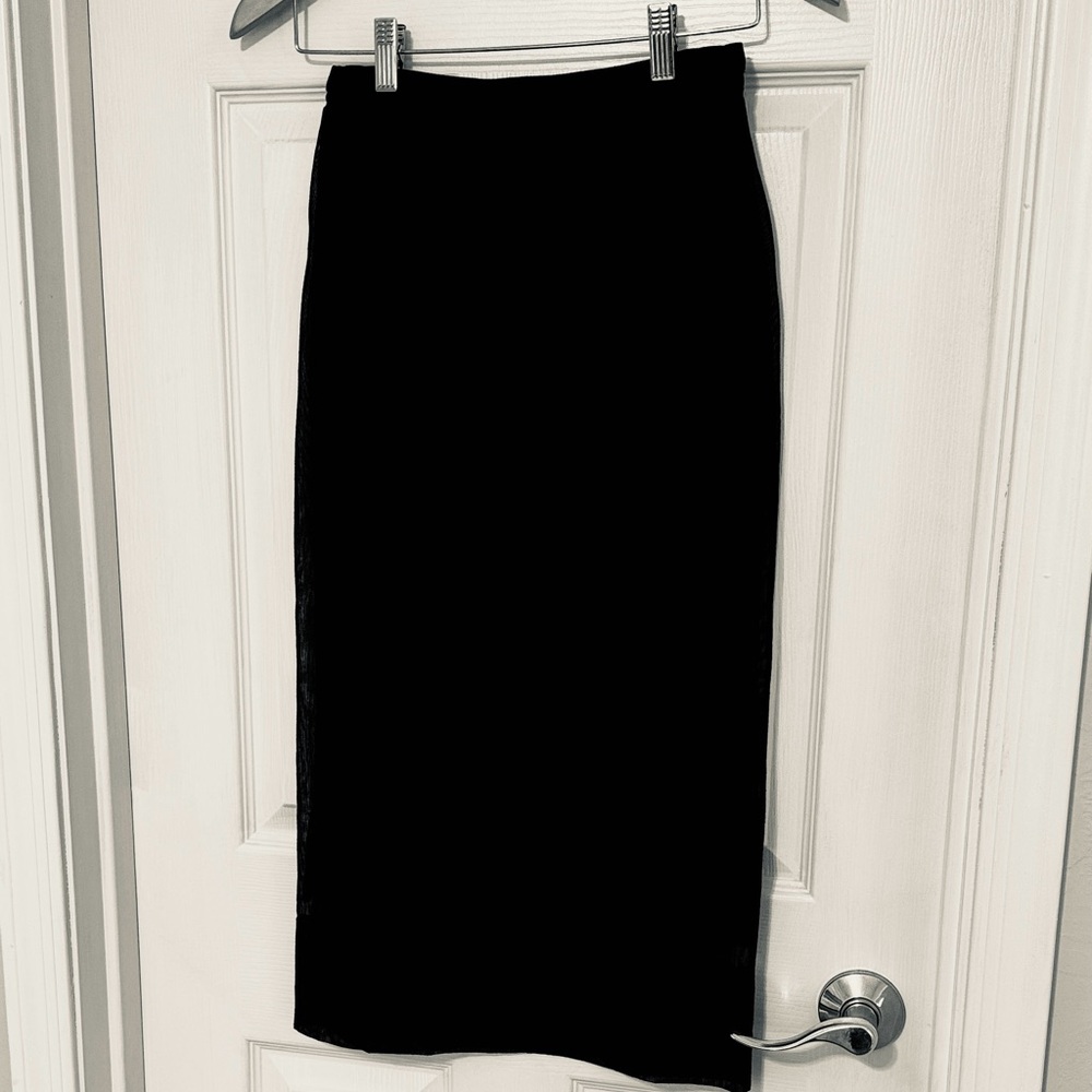 Dolce & Gabbana Black Midi Pencil Skirt - Sheer Layer over Lace Hemmed Lining
